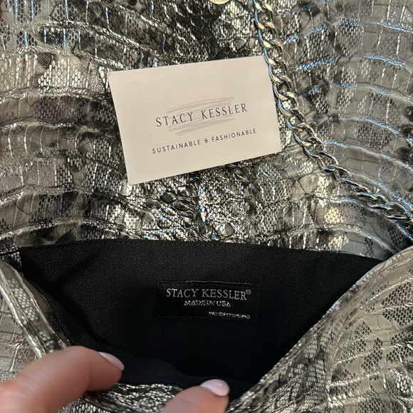 Stacy Kessler sustainable handbag - Picture 4 of 6